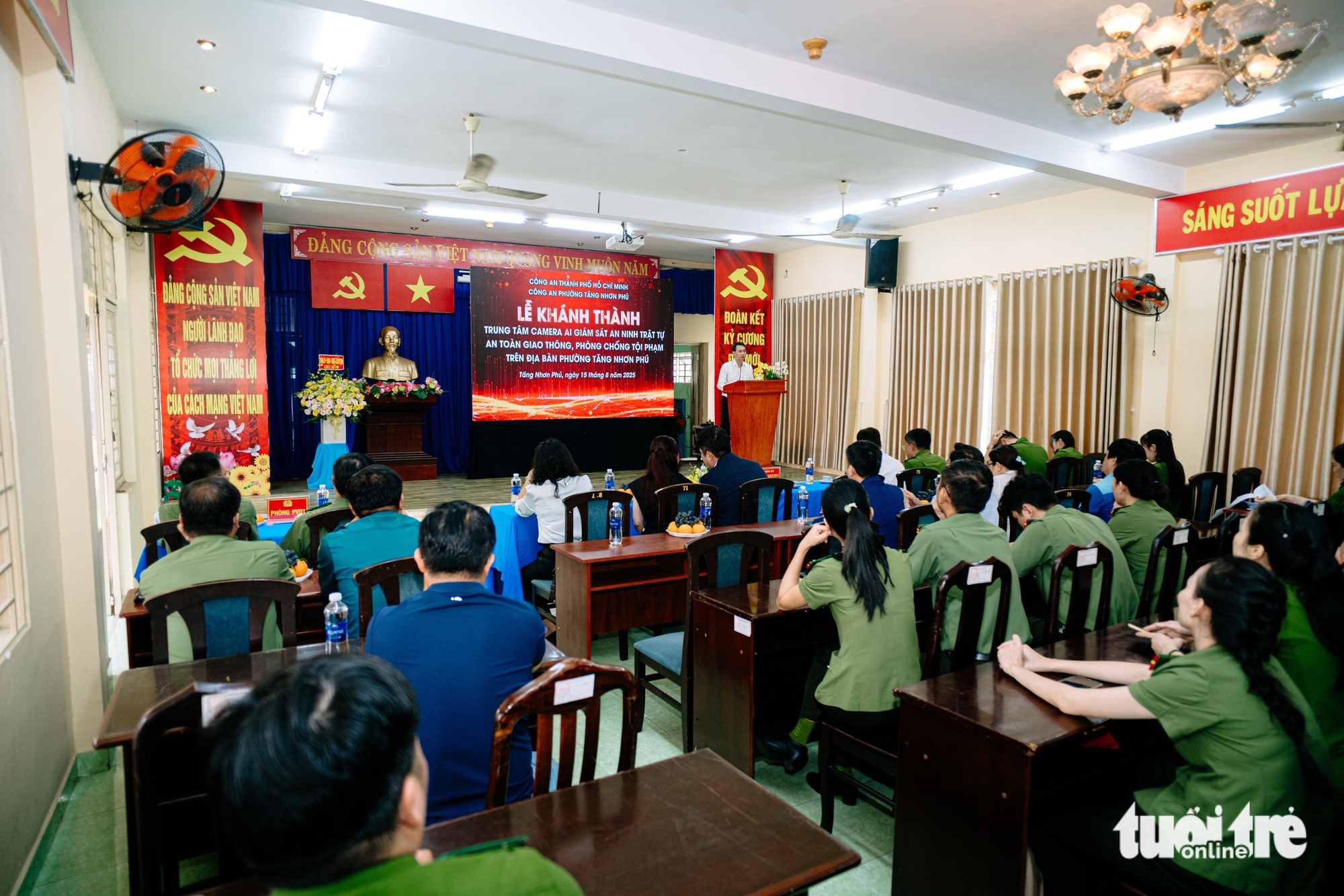 Phường Tăng Nhơn Phú安装AI摄像头检测所有违规行为