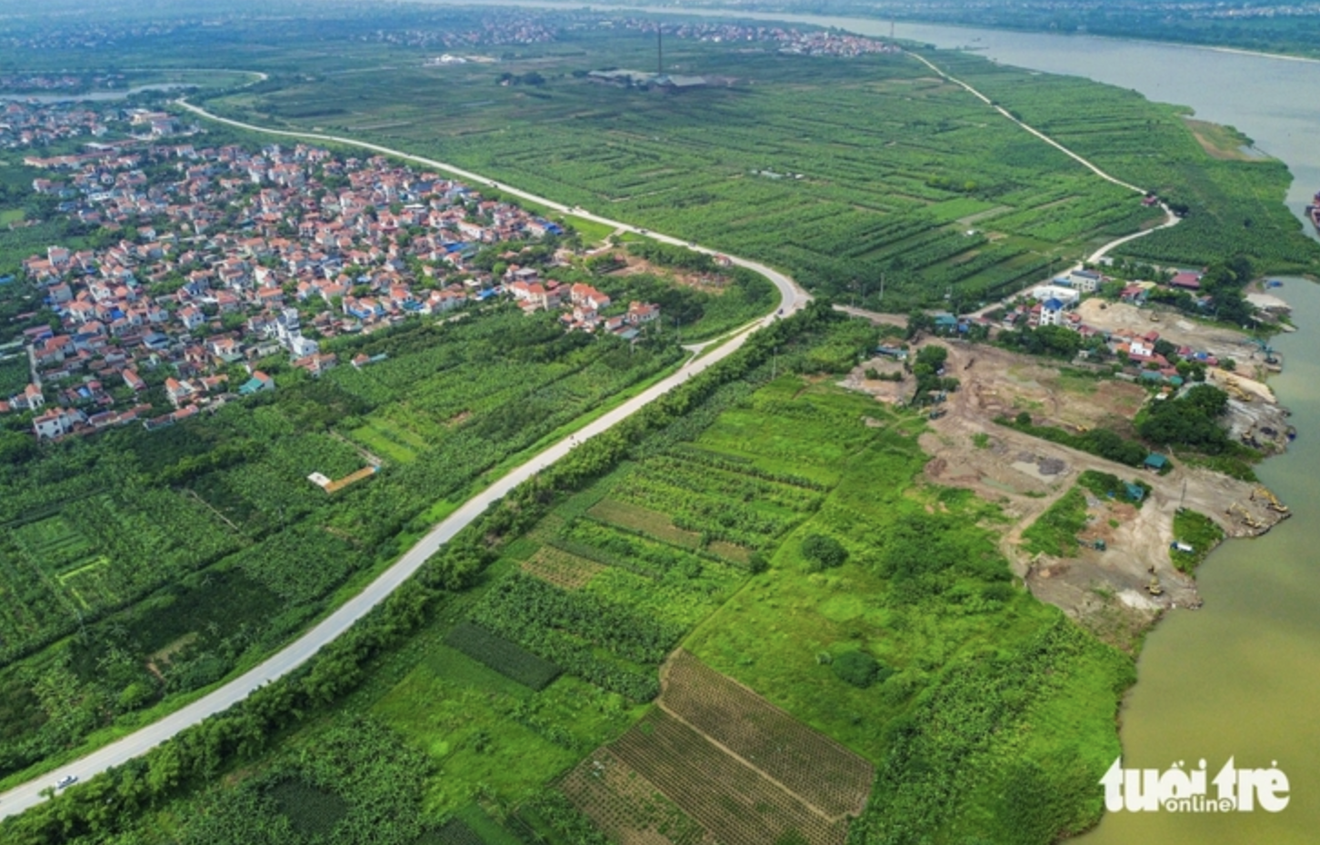 12月8日上午新闻：国会讨论修改补充胡志明市发展特殊机制政策