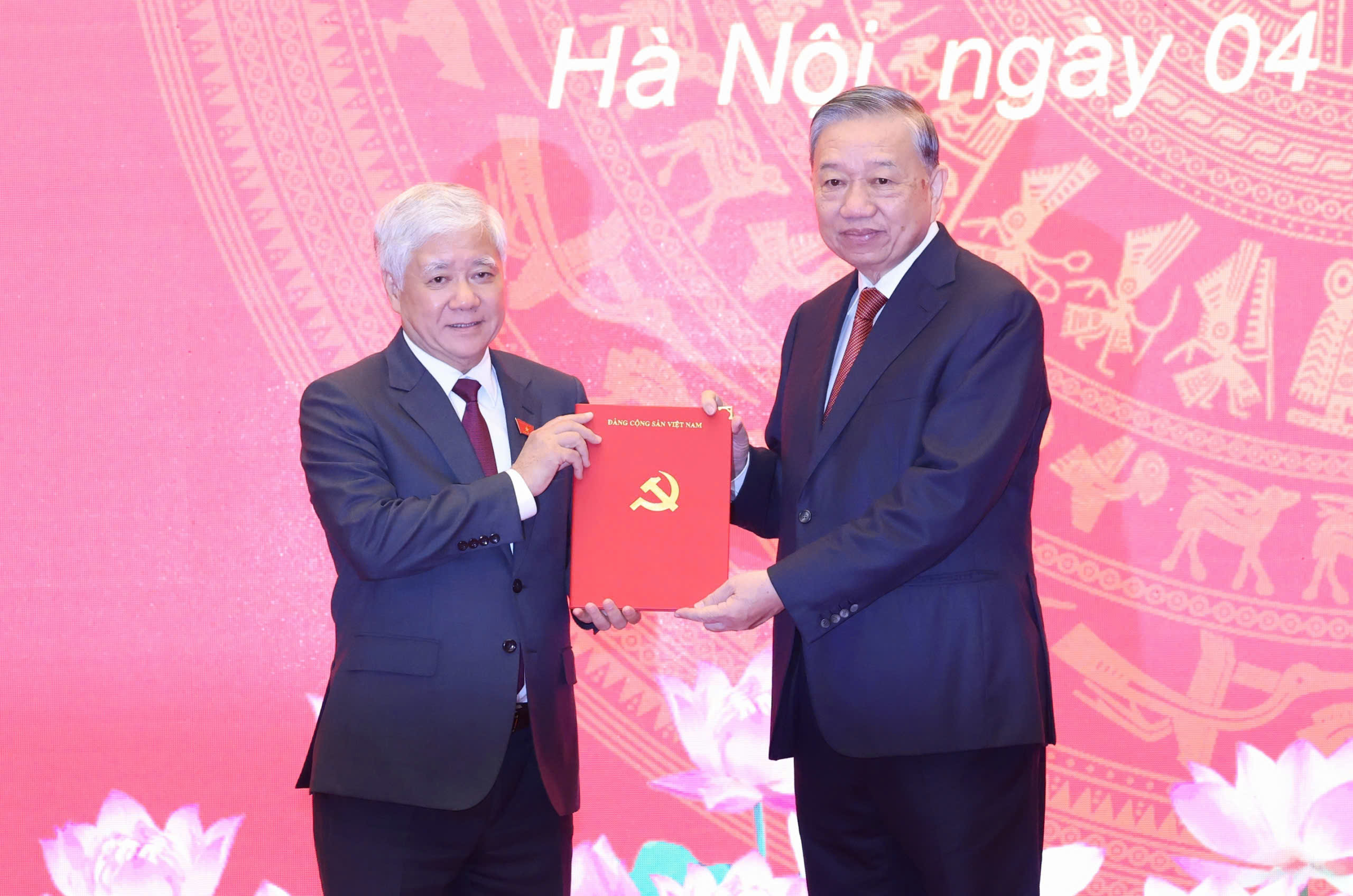 杜文战担任国会党委常务副书记