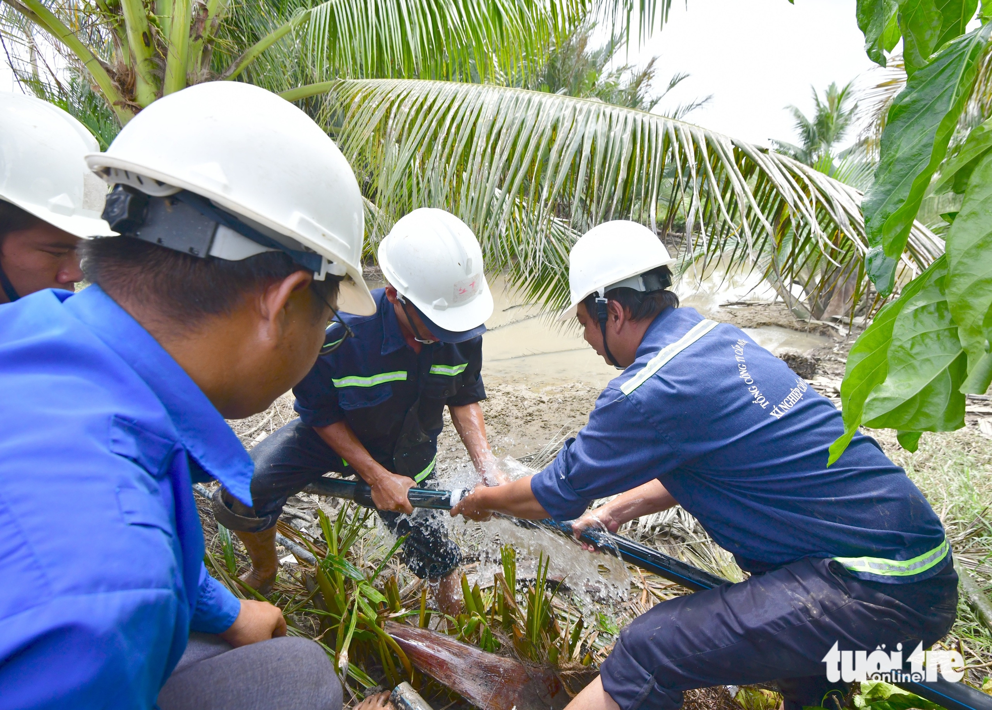 美庆岛居民摆脱不知水管破裂在哪的停水困境
