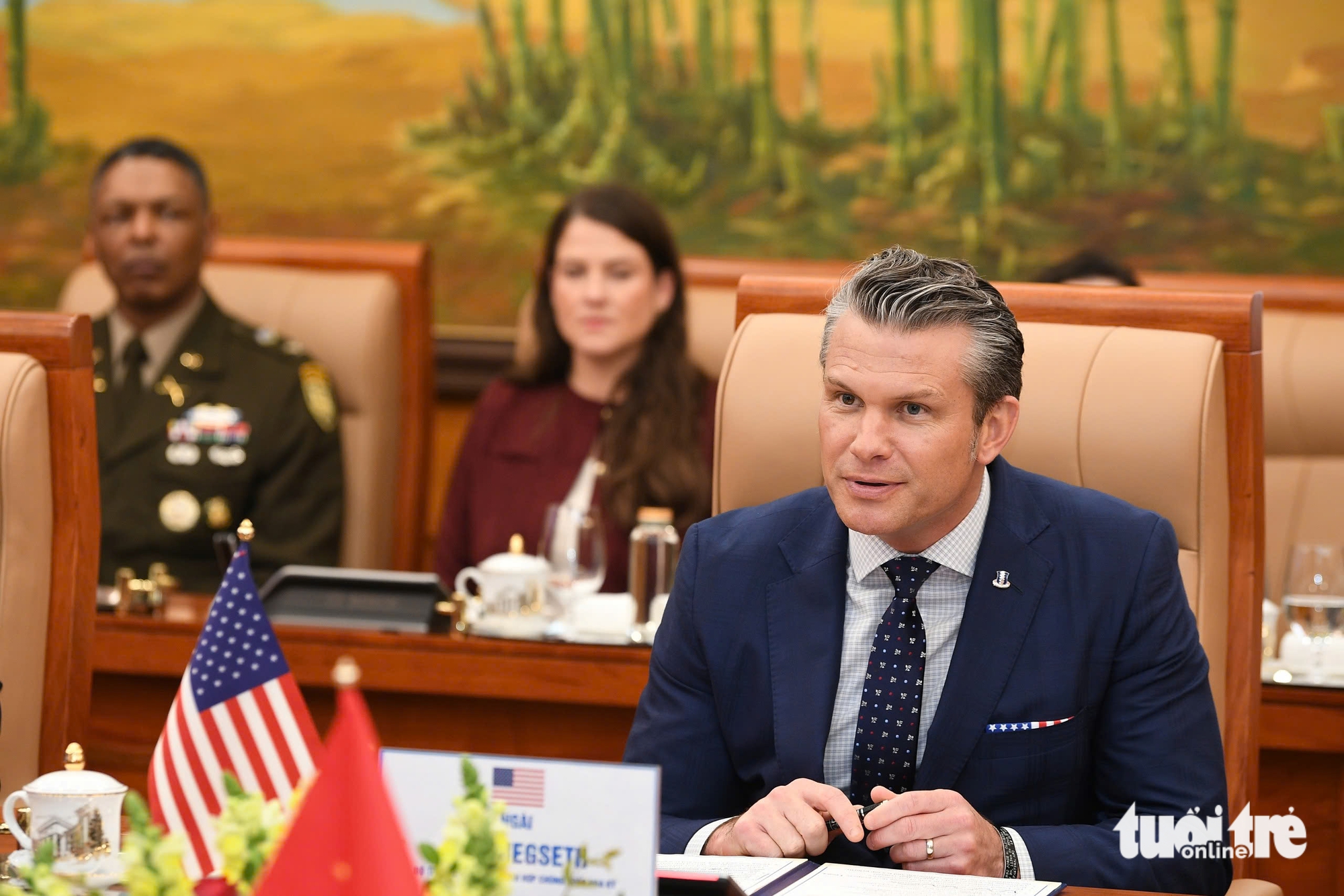 大将潘文江与美国战争部长会谈