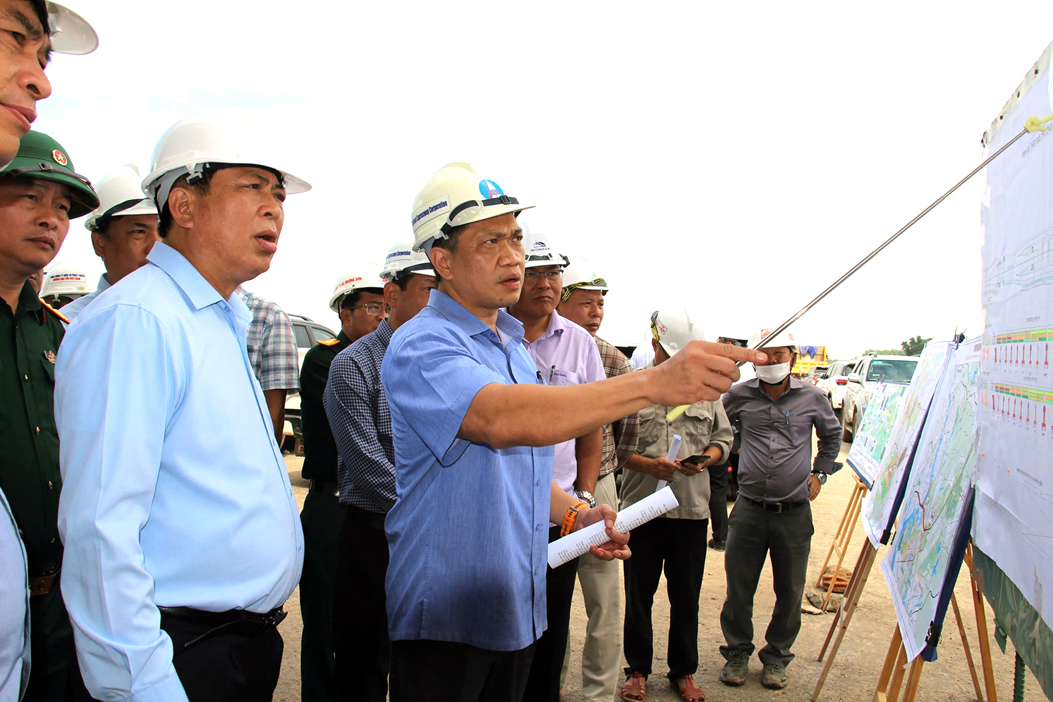 边和-头顿高速公路：全力冲刺，12月19日技术通车