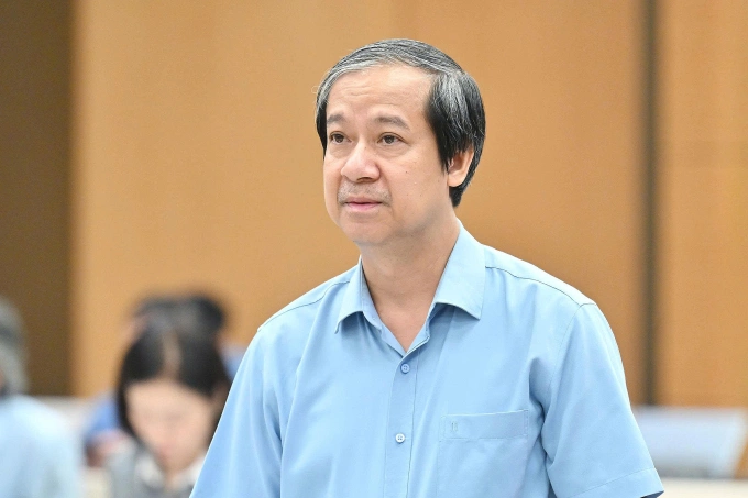 ‘按照国际惯例取消初中毕业证书’