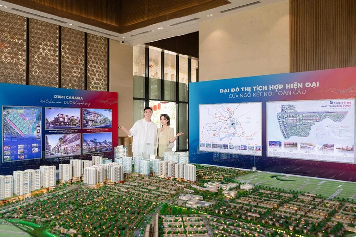 Izumi Canaria 因生活环境赢得艺术家家庭的青睐