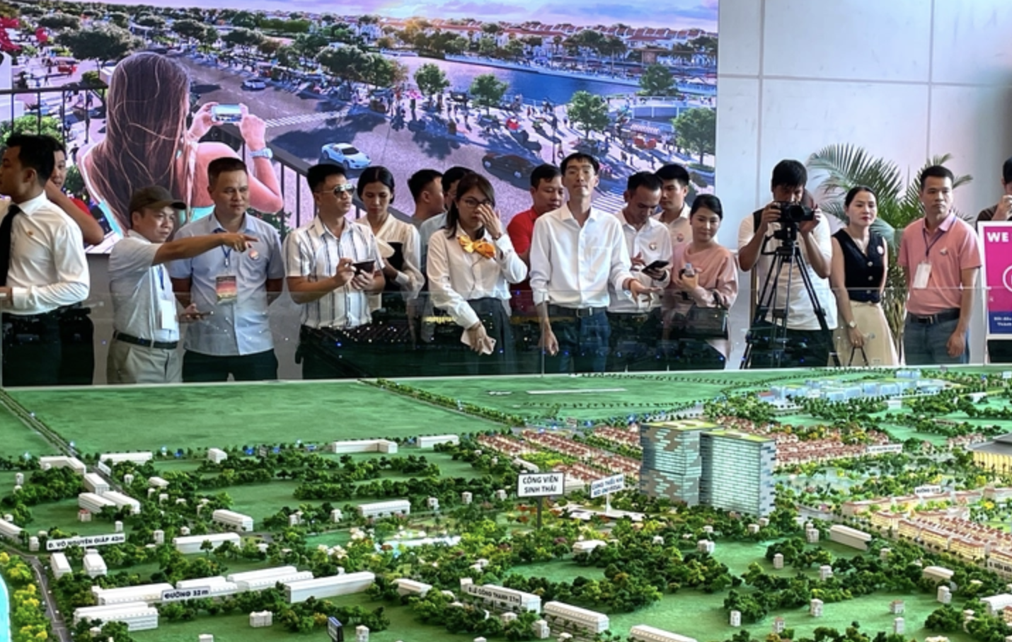 2025年11月14日早间新闻：国会审议嘉平机场投资超过196万亿越南盾