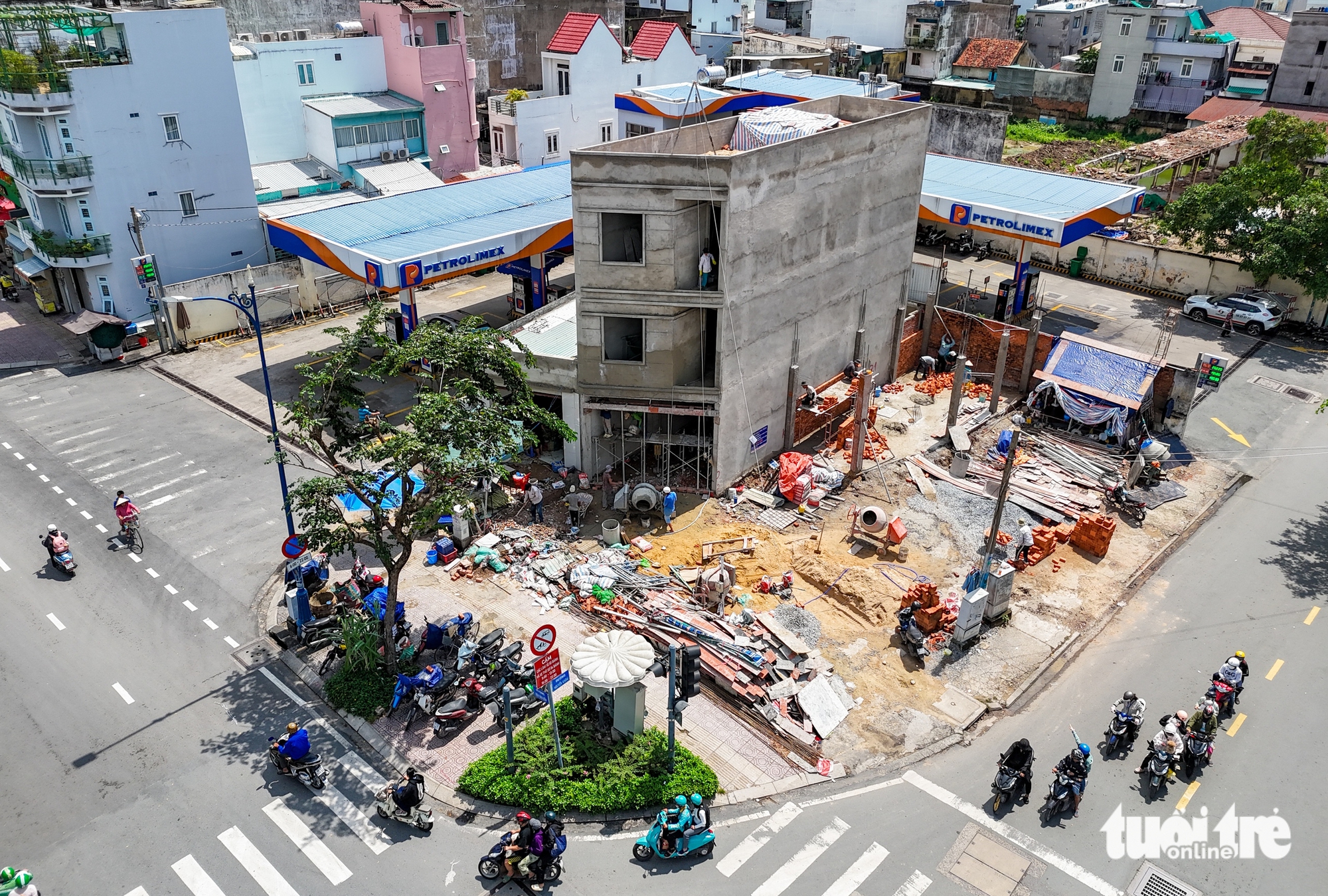 居民拆除房屋，移交土地建设阮快桥道路