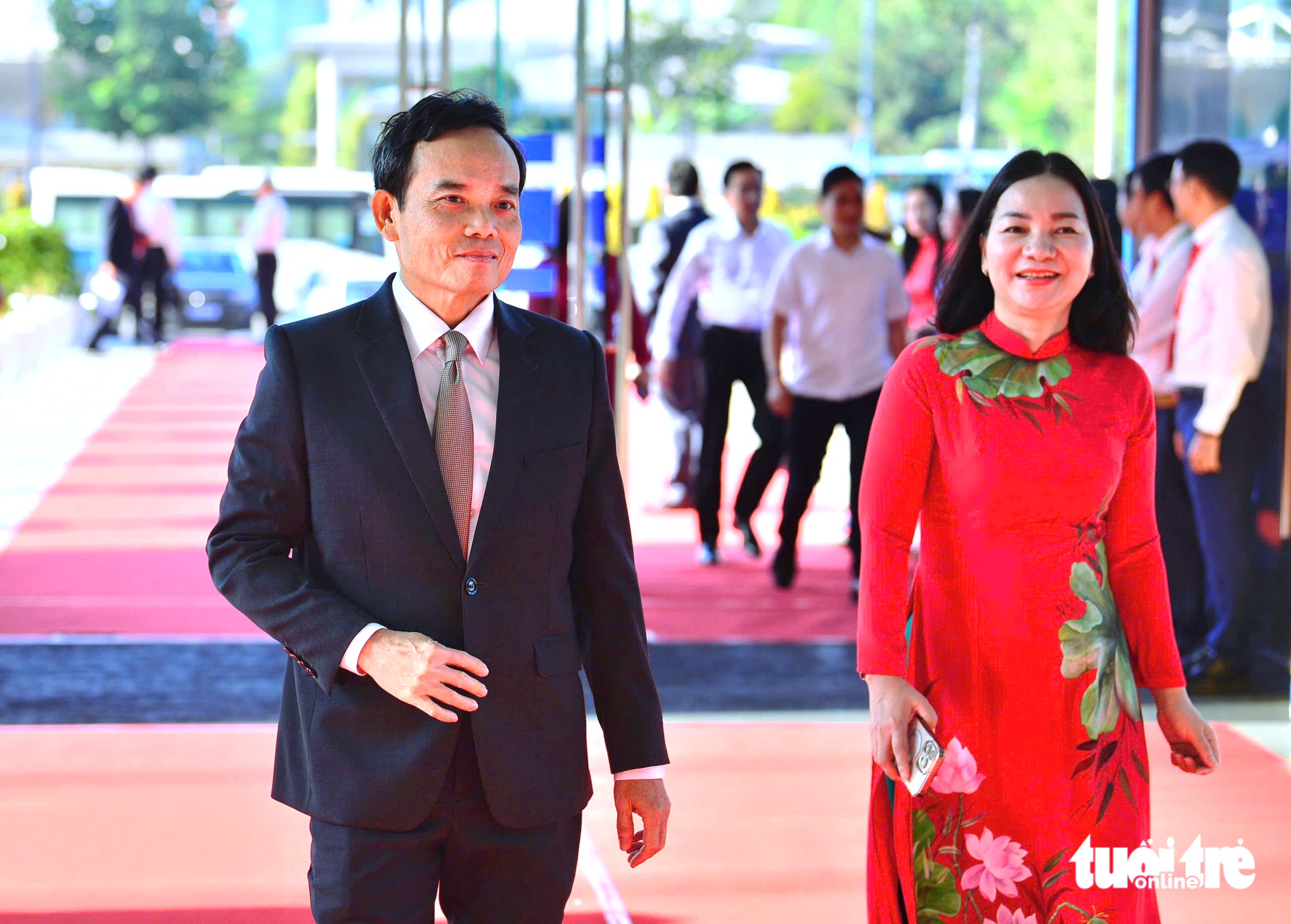 阮文光书记及多位领导出席越南祖国阵线胡志明市代表大会