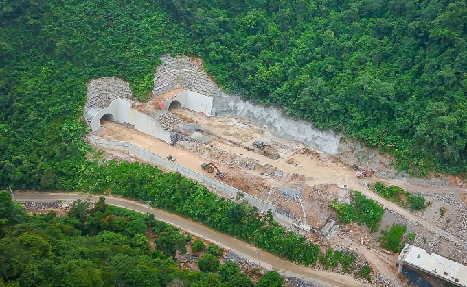 高平、谅山两条高速公路预计年底通车