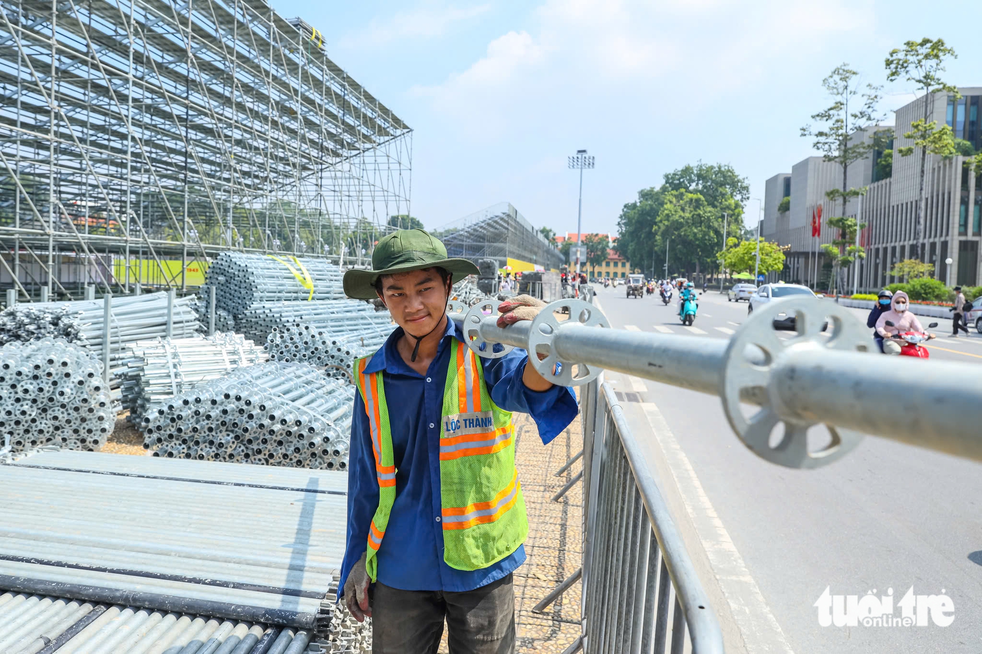 30,000座位的观礼台全景服务于9月2日国庆大典