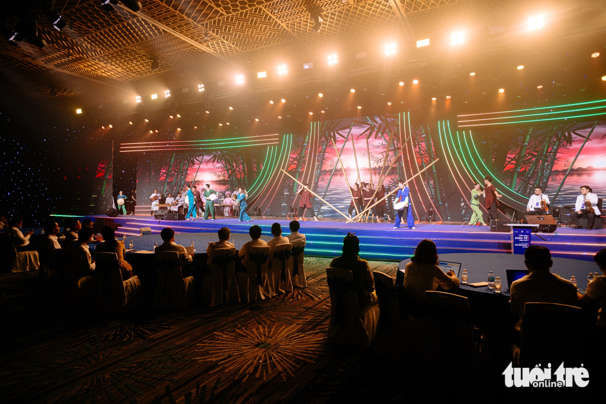 副总理裴青山检查秋季经济论坛最后准备工作