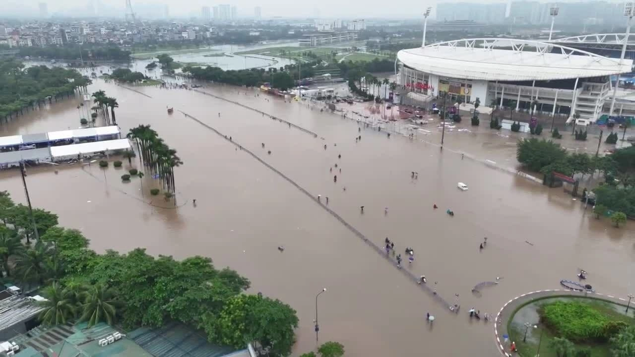 河内122个点积水，大雨后近30条道路瘫痪