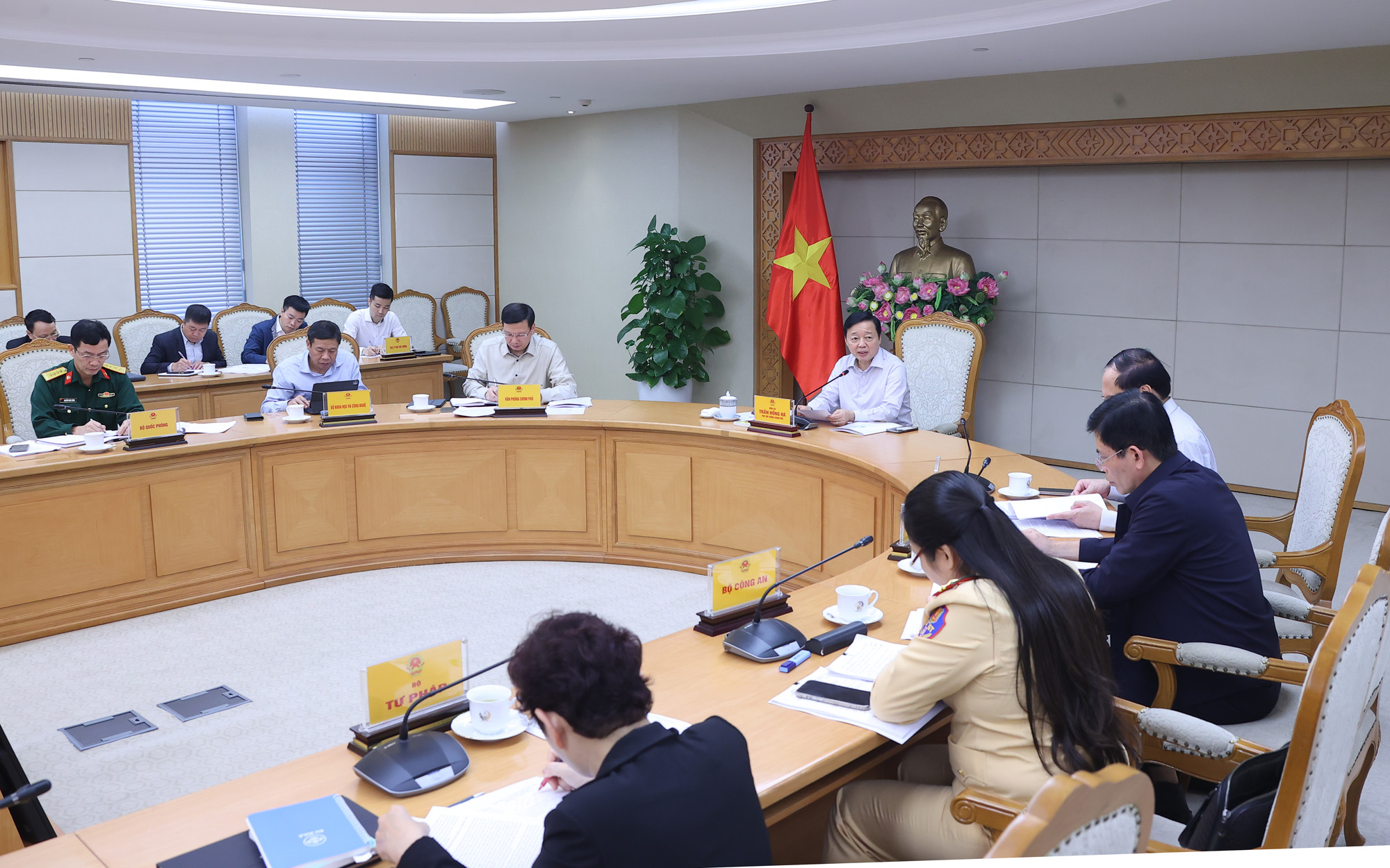 2017年起生产的汽车在河内和胡志明市流通需在2027年满足欧4标准