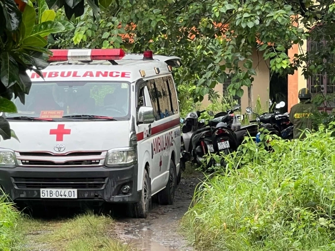 胡志明市房屋火灾，两人死亡
