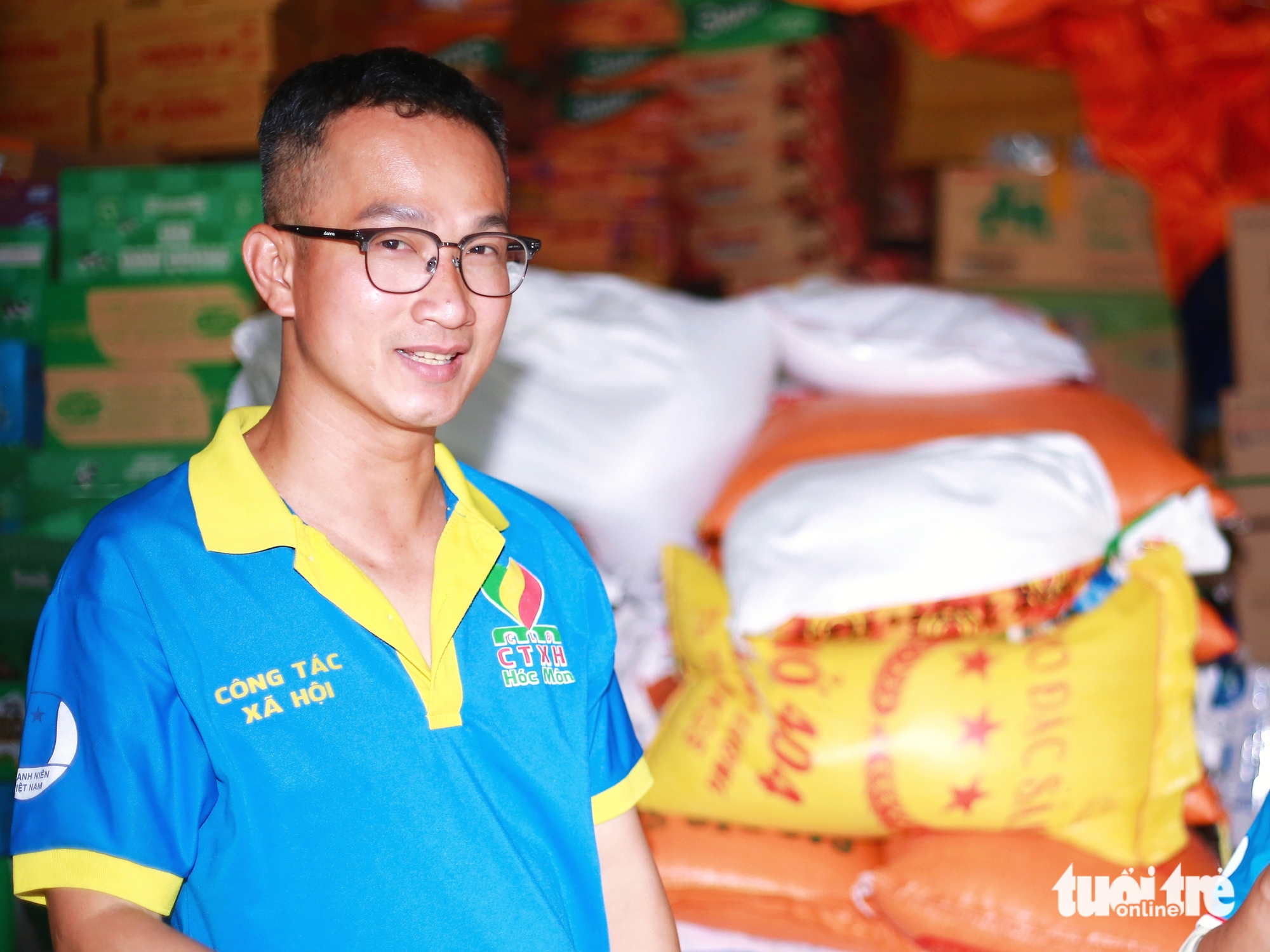 霍门居民捐赠100吨物资支援洪水灾区同胞