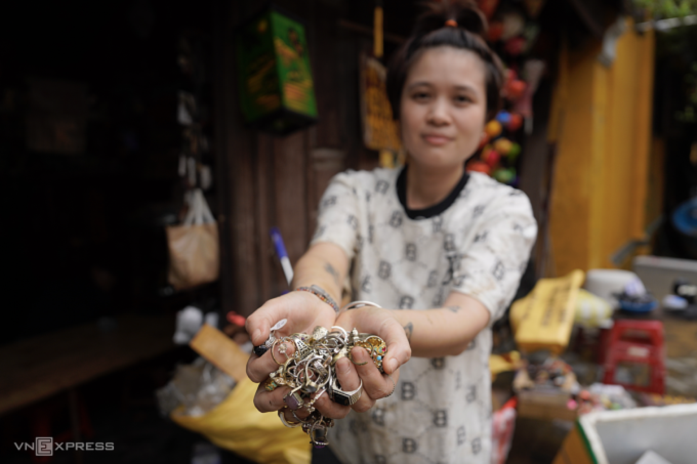 洪水中的居民损失数十亿