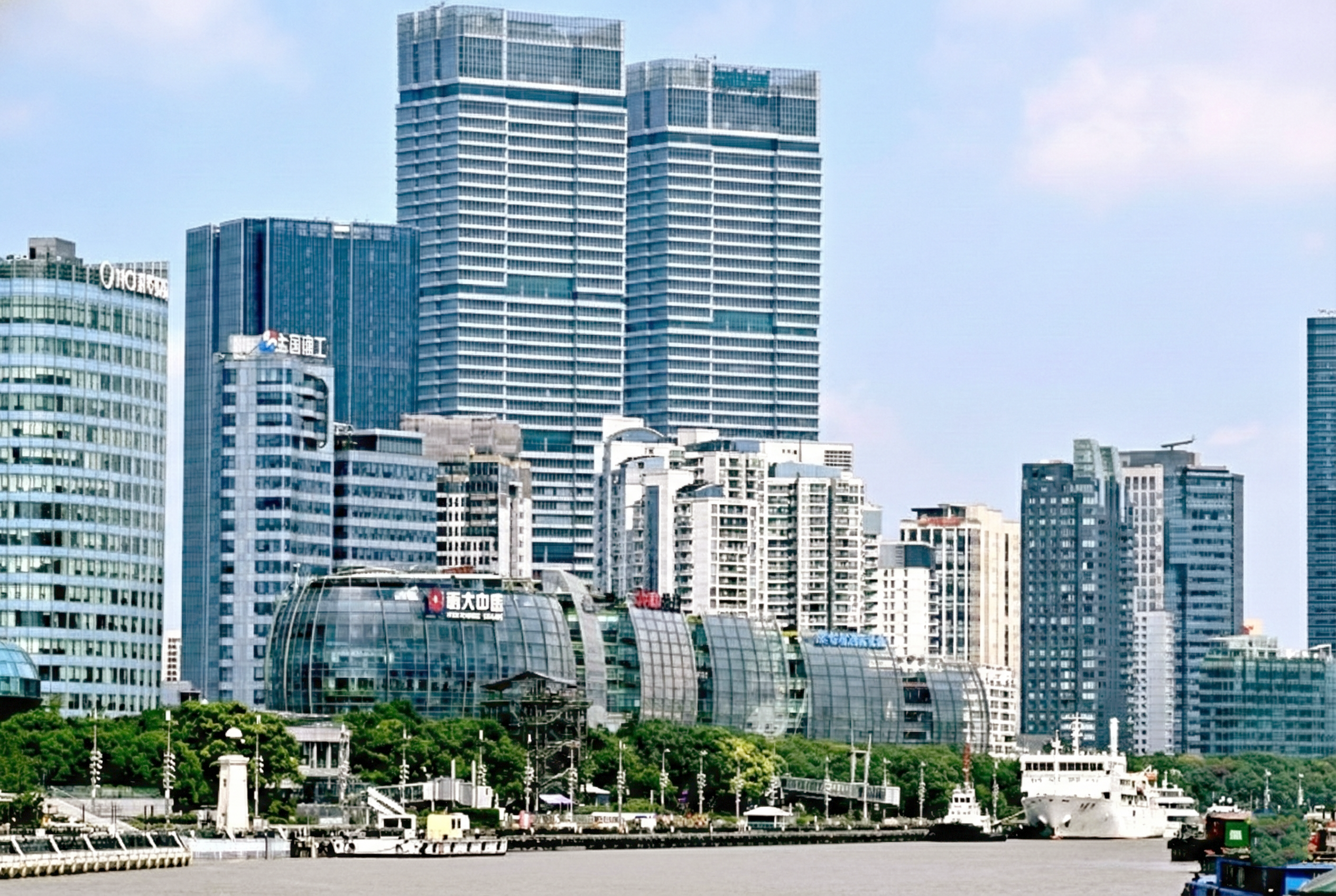 中国：房地产领域仍未触底，更多信号显现