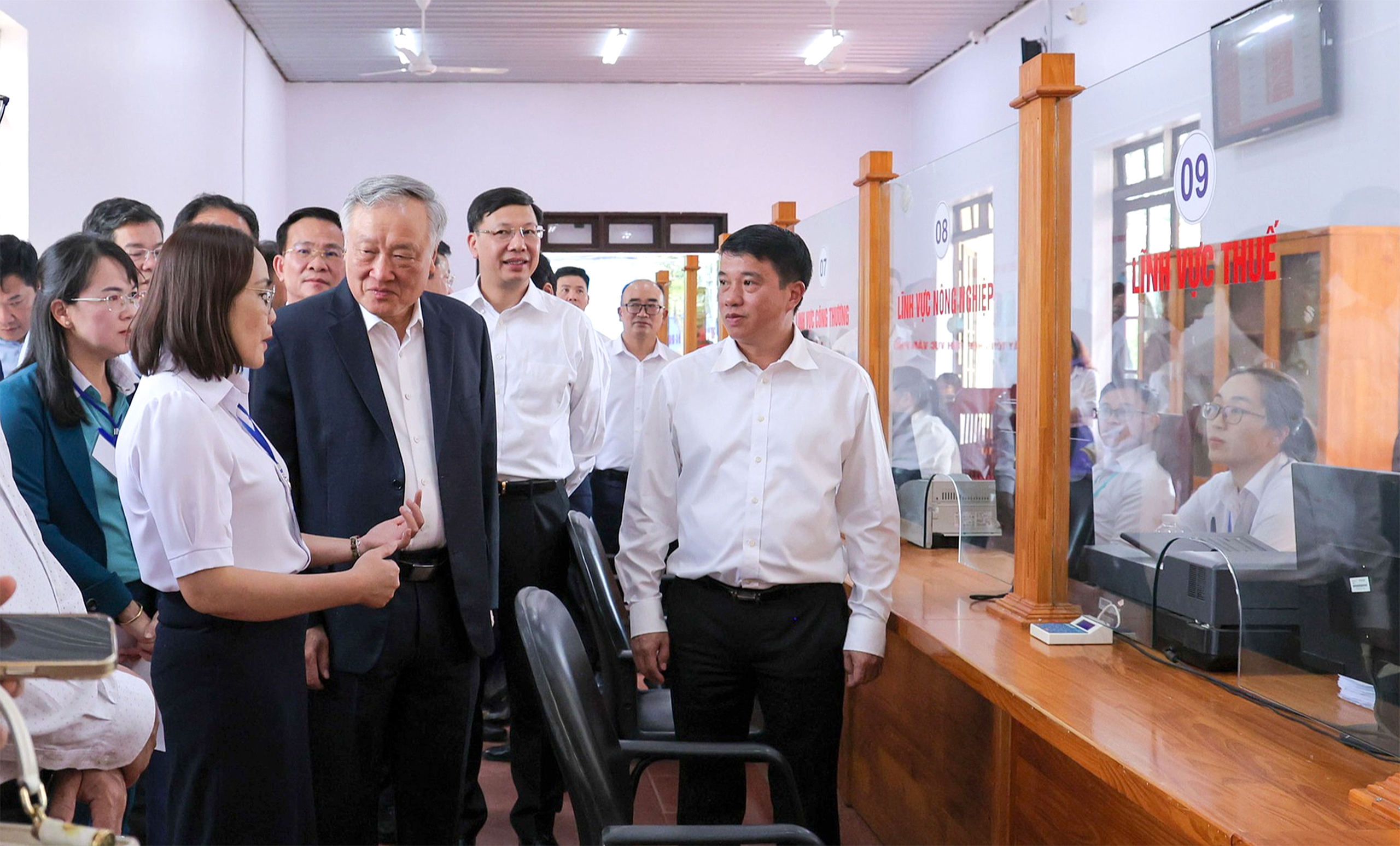 各地准备运行两级政府
