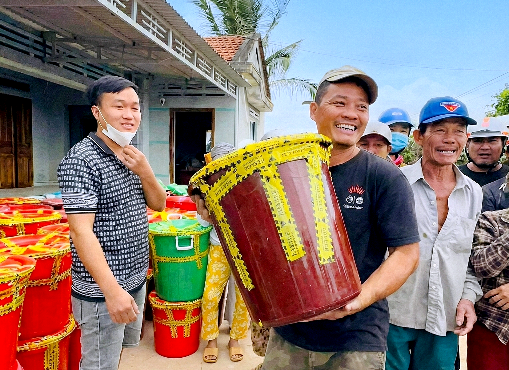 许多人被'盲袋'式救援箱感动的原因