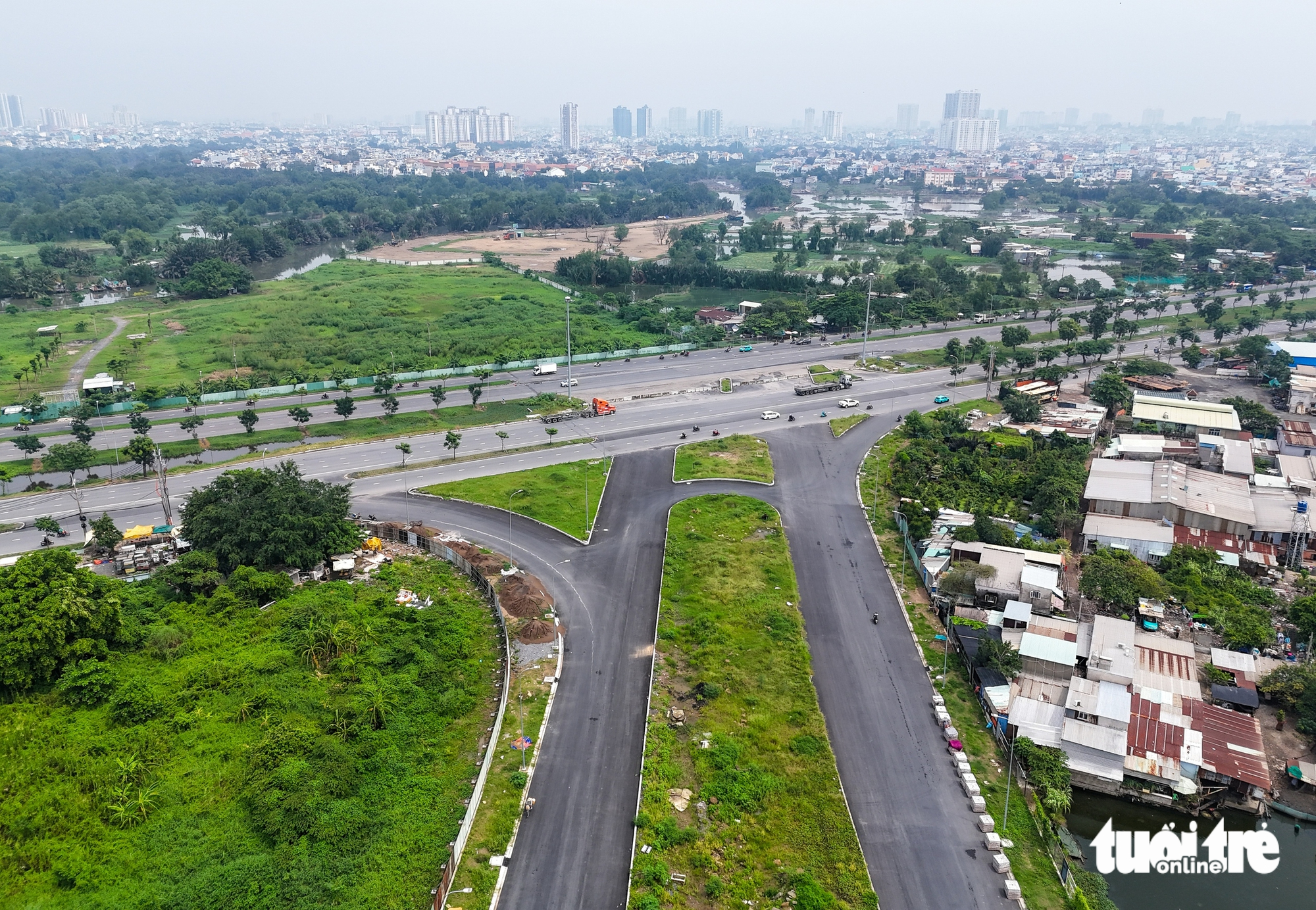 50号国道扩建全景 - 胡志明市在新任期前通过六车道道路拉近西宁