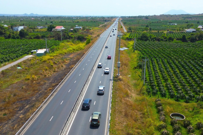 处理南北高速公路自动收费系统故障
