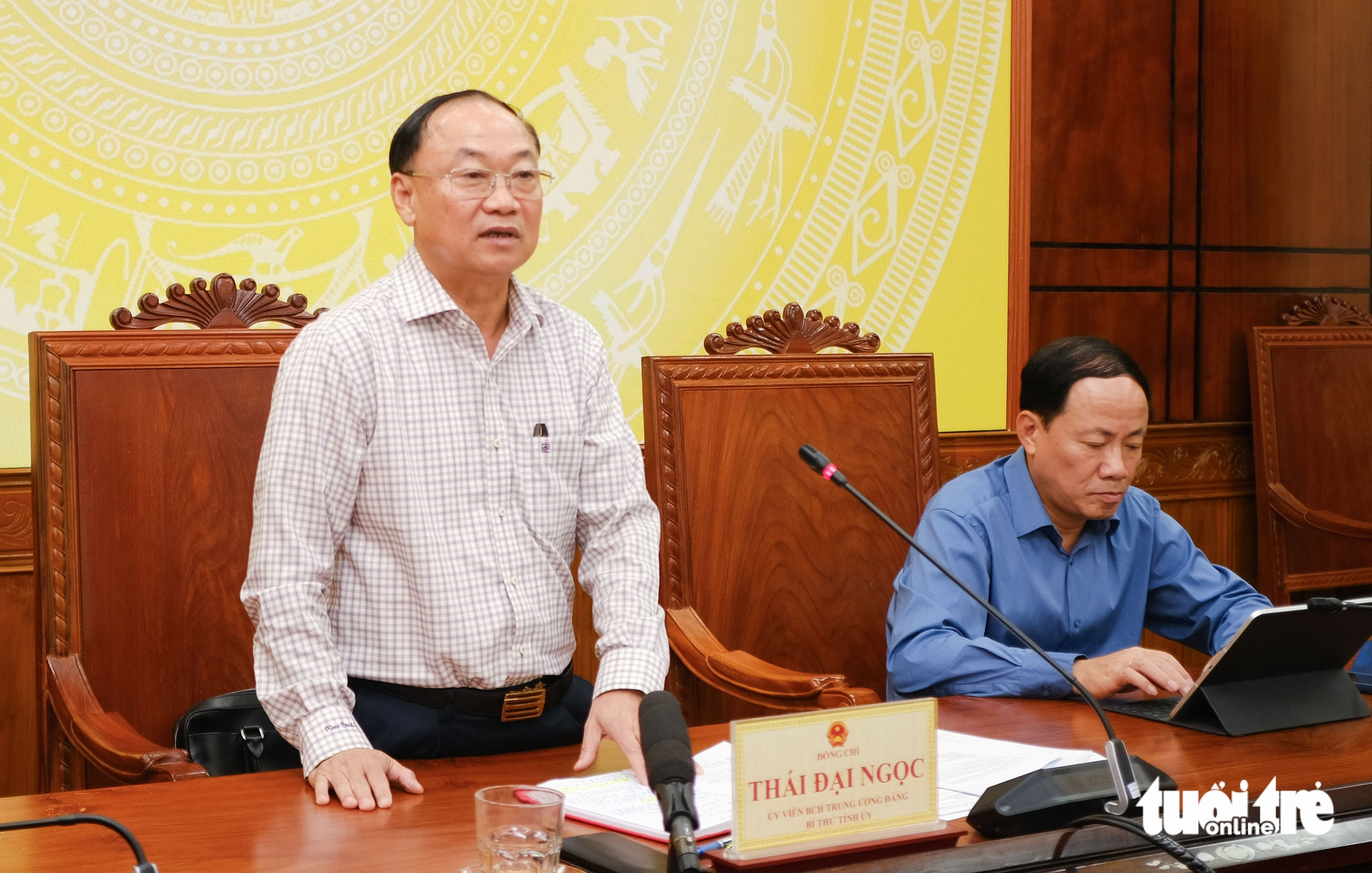 嘉莱省委书记：为倒塌房屋提供6000万越南盾支持，屋顶损坏房屋提供200-500万越南盾