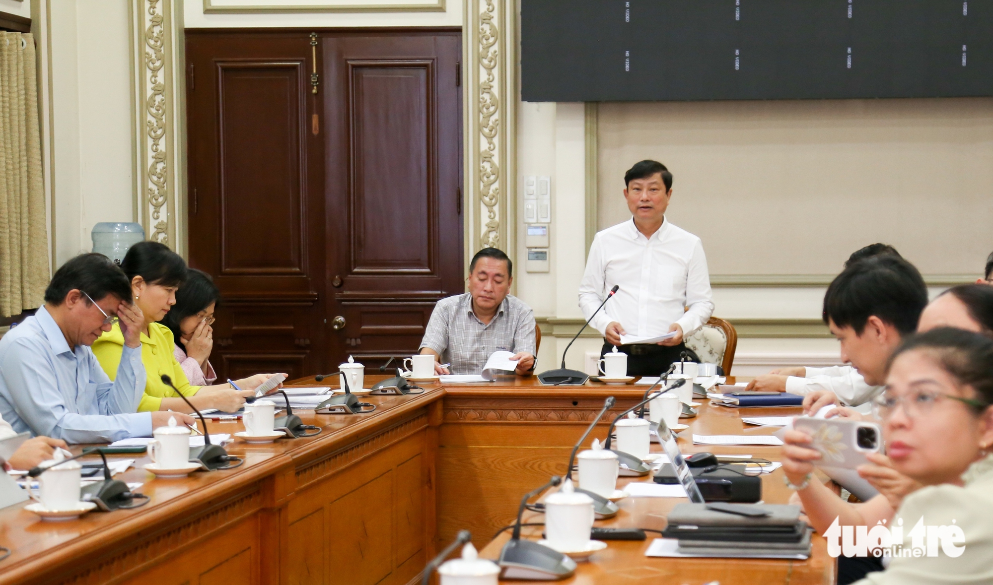 胡志明市部署'人民议会应用'，领导在线监督选民建议处理进度