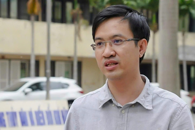 为什么在Bualoi台风中心周围出现多个龙卷风？