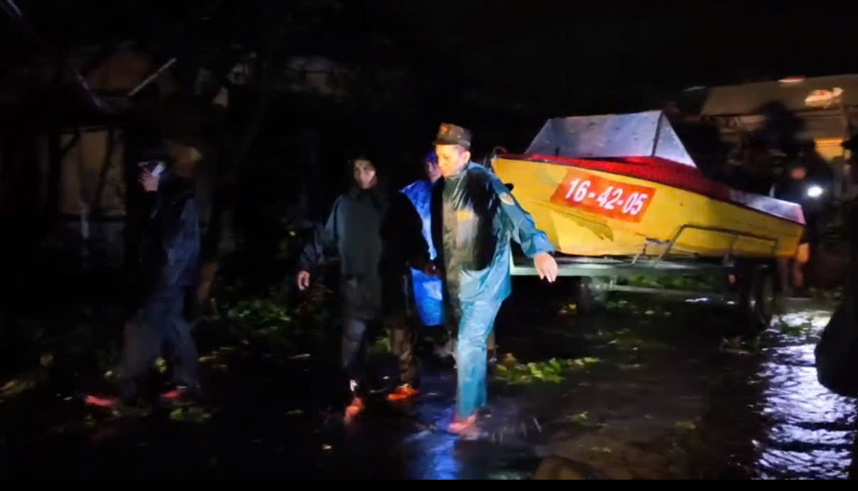 台风Kalmaegi在多地造成严重损失