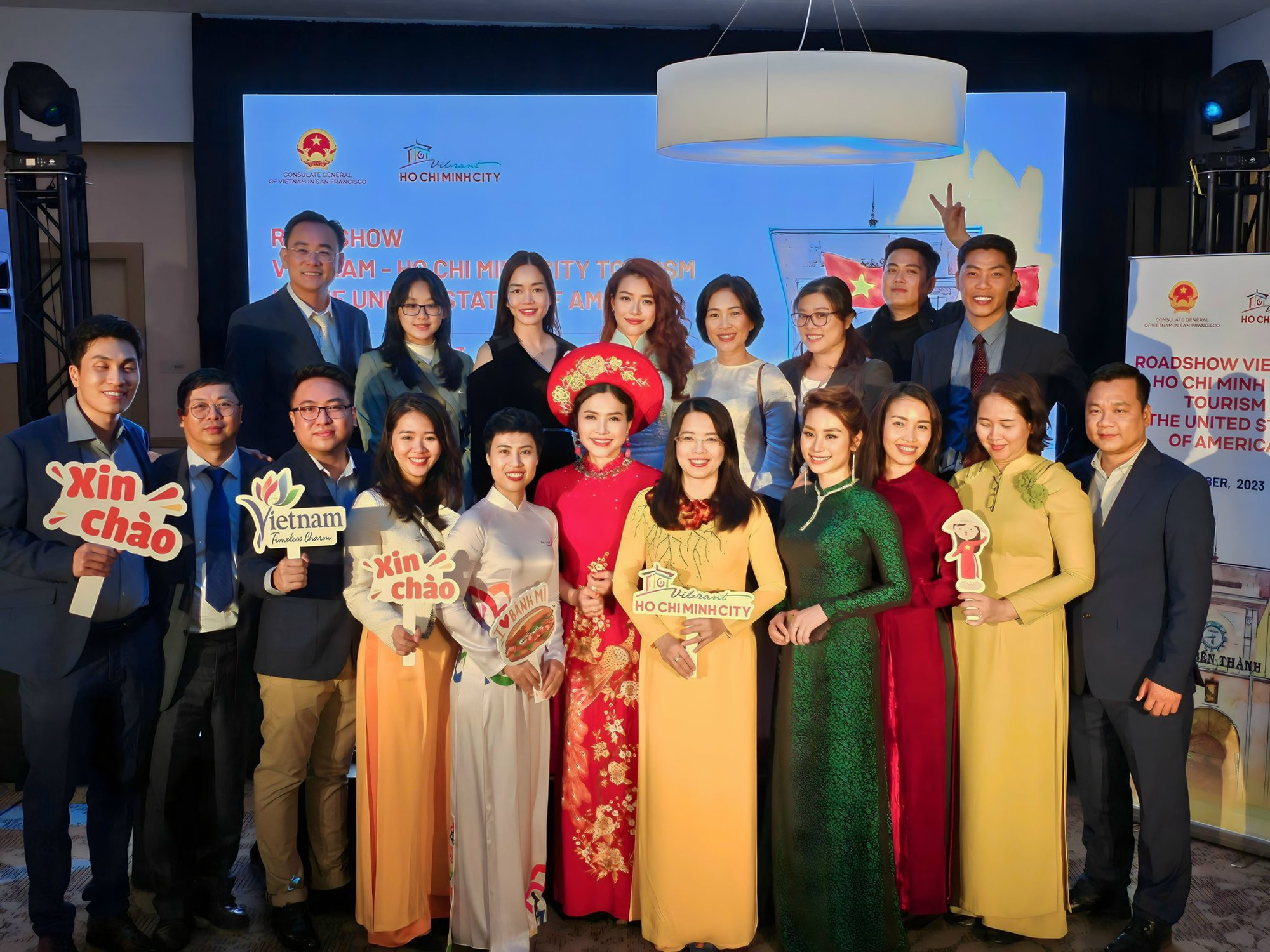 胡志明市携越南茶与咖啡赴美推广旅游