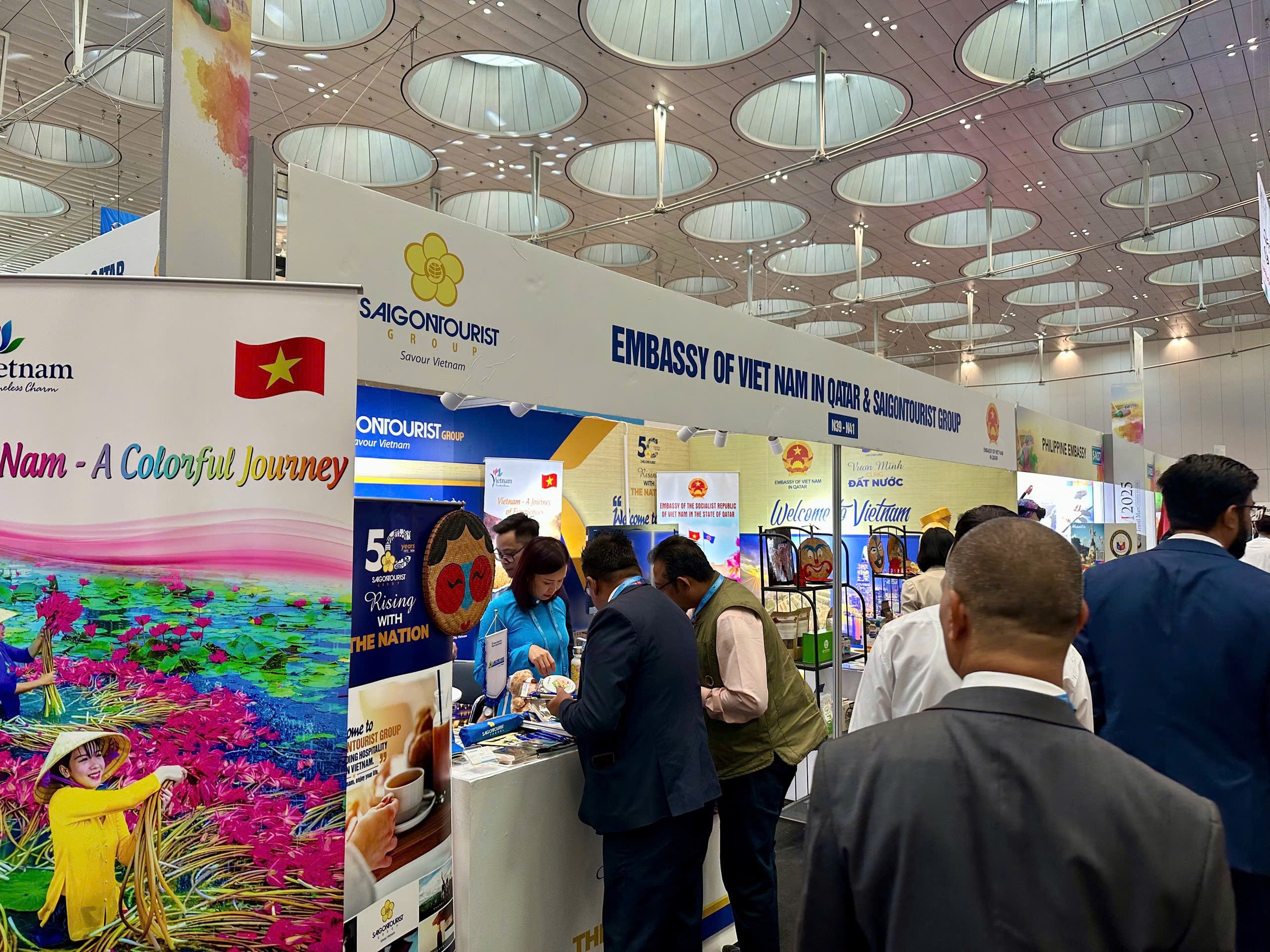 Saigontourist Group 加强卡塔尔旅游展中的中东高端市场