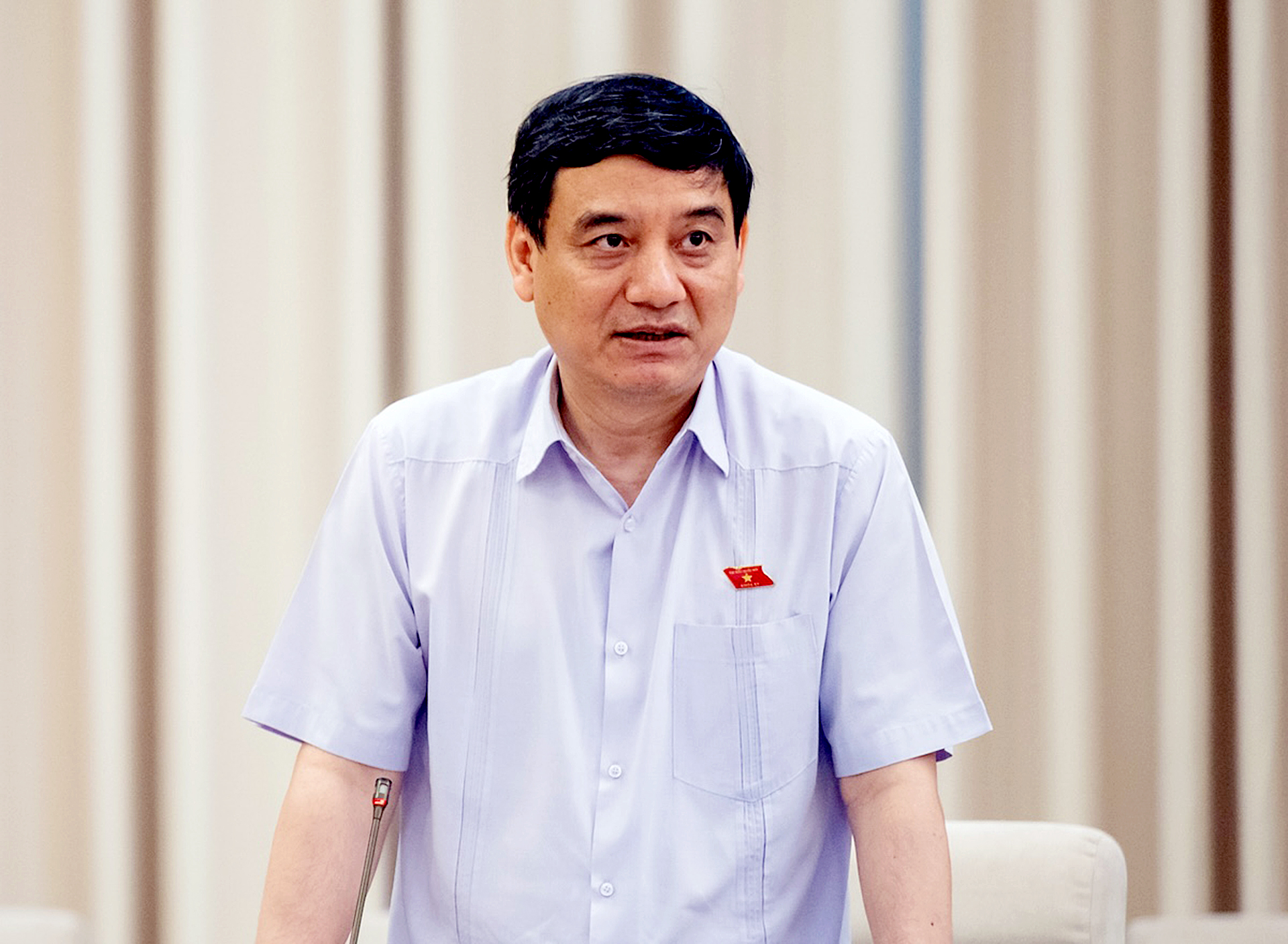 阮德荣：学生偏差很大，仅单纯提醒将非常困难