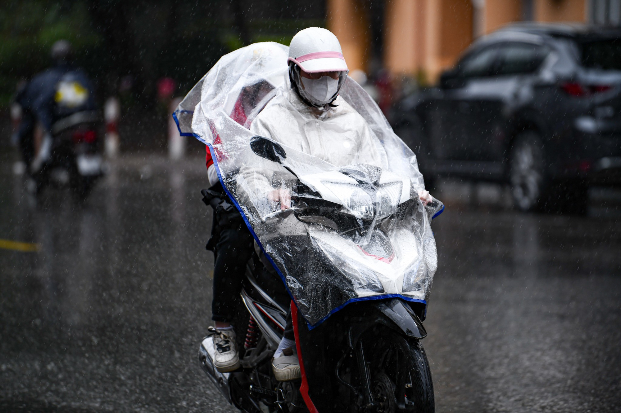 今天12月12日天气：北部地区从今晚起有大范围大雨