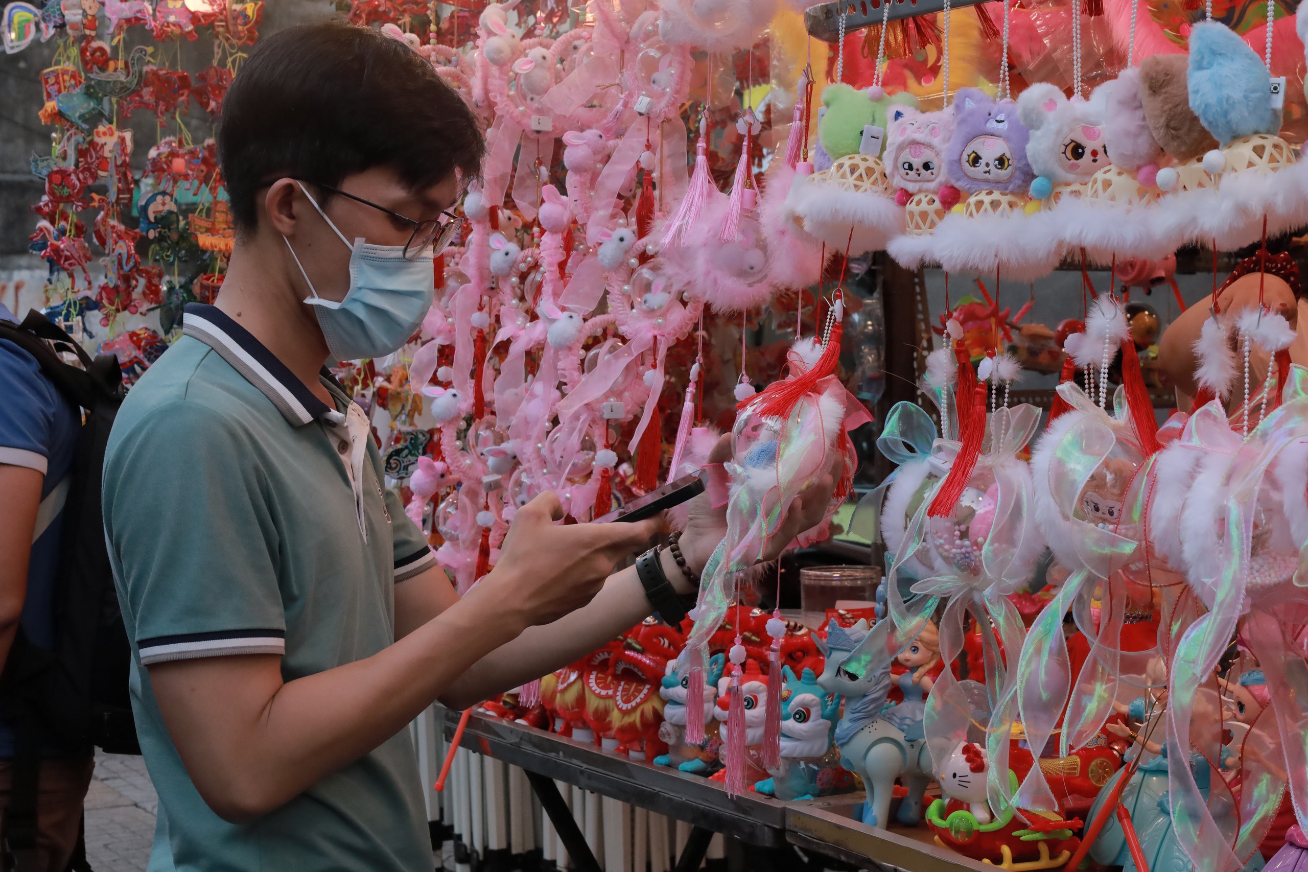灯笼街，堤岸中心的中秋璀璨空间正式开幕